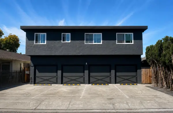 2916 Curtis Avenue, Redwood City, CA 94063