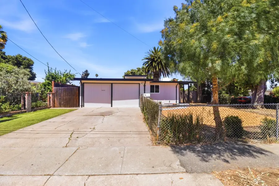 1827 Stevens Avenue, East Palo Alto, CA 94303 - #2
