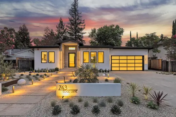 743 Edge Lane, Los Altos, CA 94024