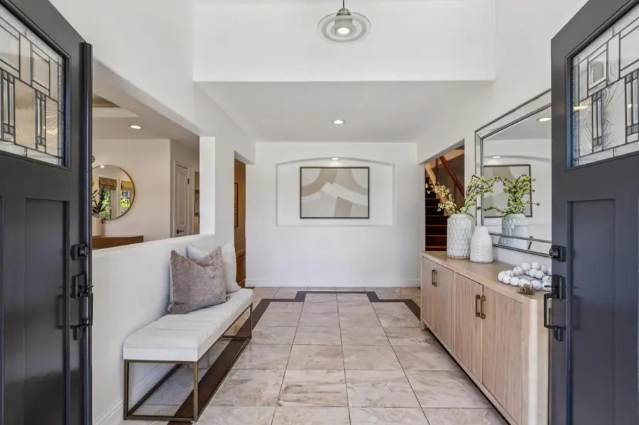 1091 Lancer Drive, San Jose, CA 95129 - #3