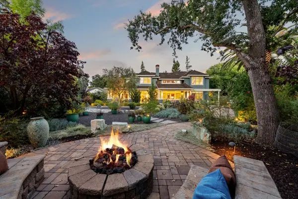 40 Montana Lane, Menlo Park, CA 94025
