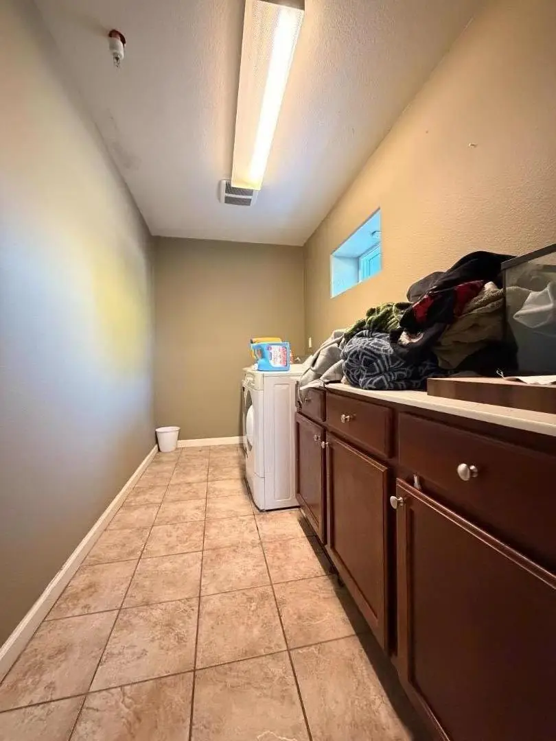 902 Lake Street, San Pablo, CA 94806 - #3
