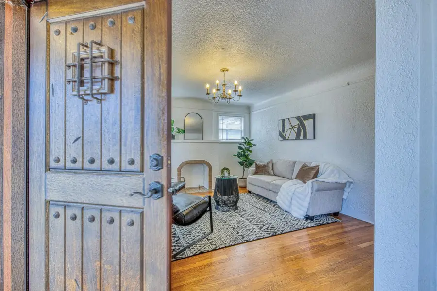 338 Alexander Street, Salinas, CA 93901 - #3