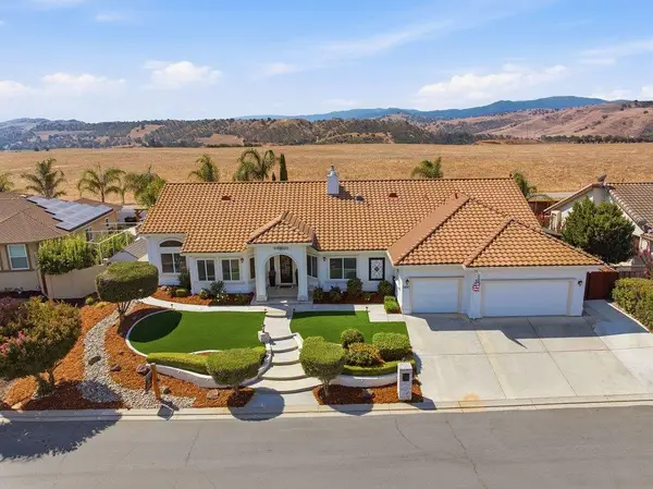1490 Sonnys Way, Hollister, CA 95023