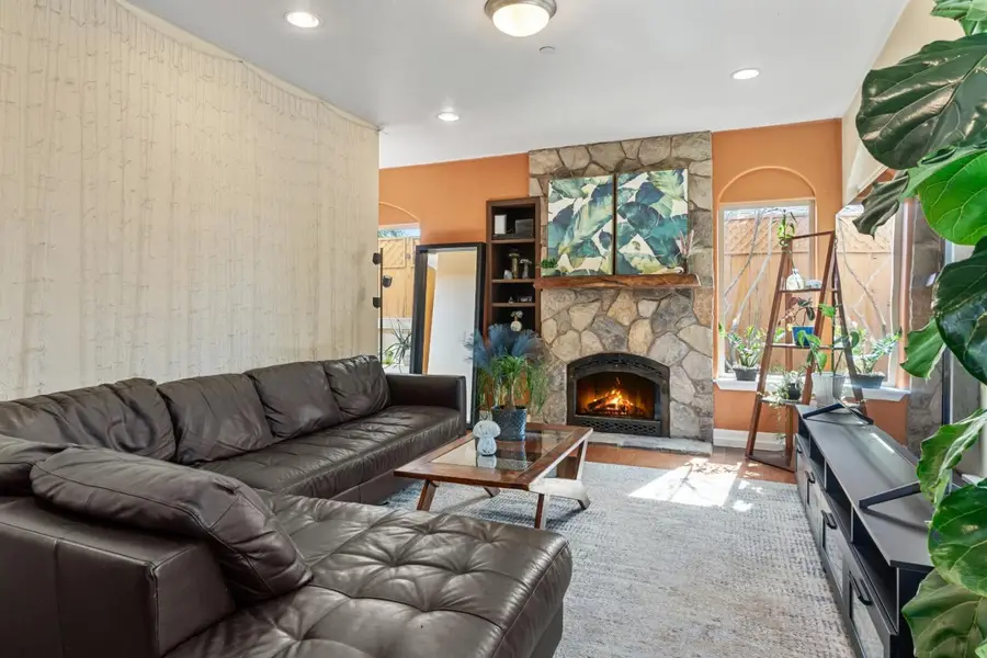319 Keystone Avenue, Santa Cruz, CA 95062 - #3