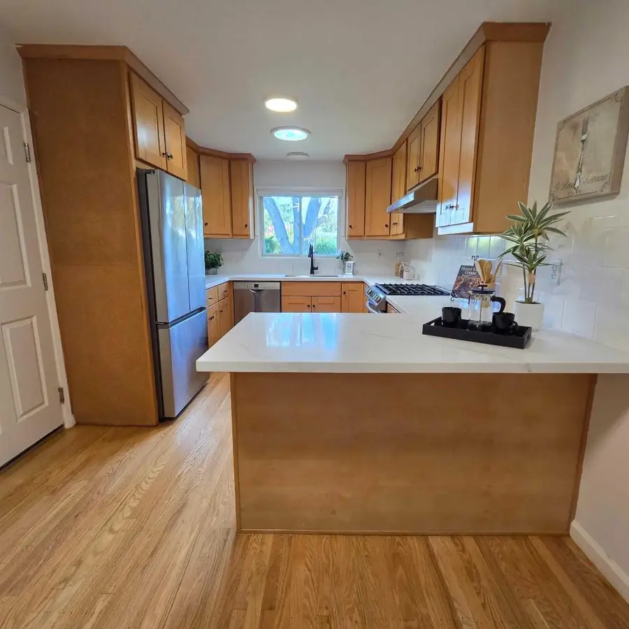 994 Colonial Lane, Palo Alto, CA 94303 - #3