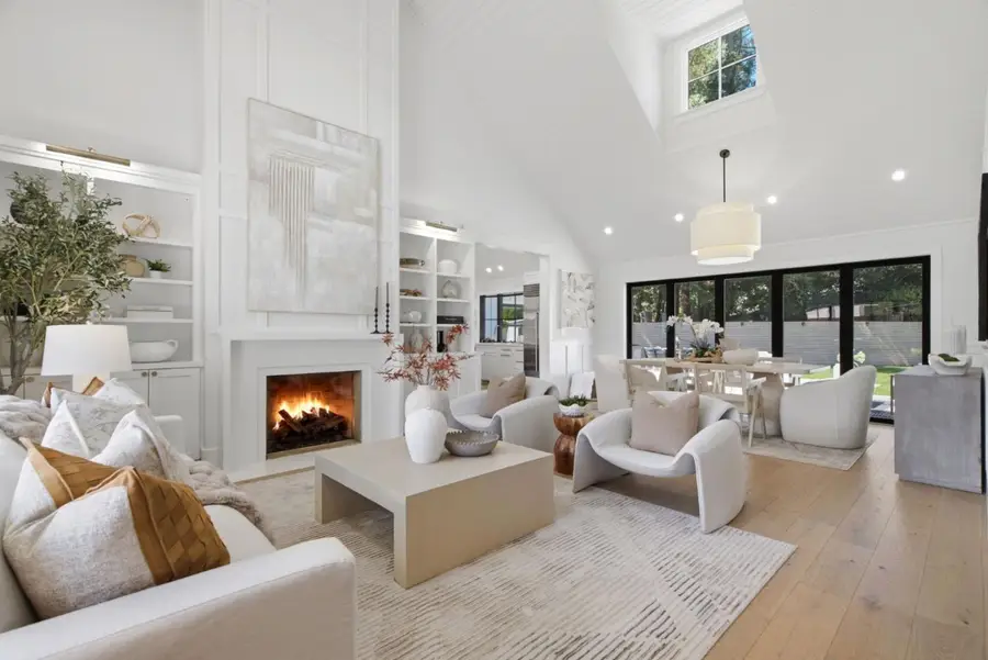1052 Echo Drive, Los Altos, CA 94024 - #3