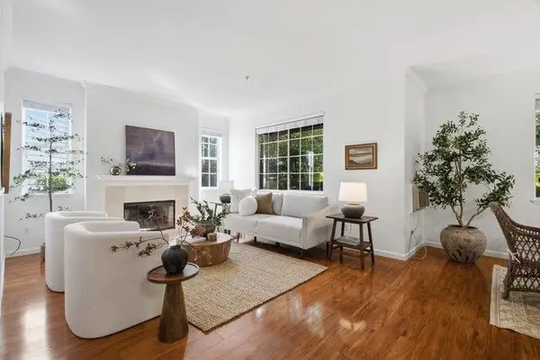 250 Santa Fe Terrace #123, Sunnyvale, CA 94085