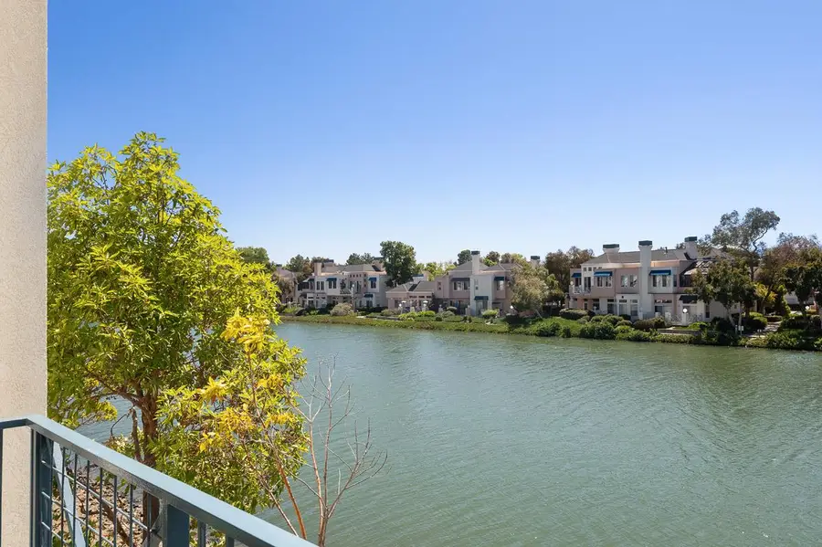500 Baltic Circle #518, Redwood City, CA 94065 - #2