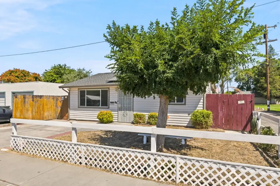 521 Oregon Street, Manteca, CA 95337 - #3