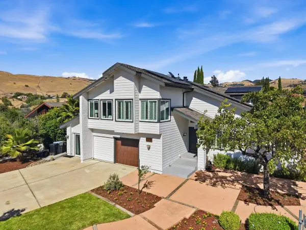 1237 Renraw Drive, San Jose, CA 95127