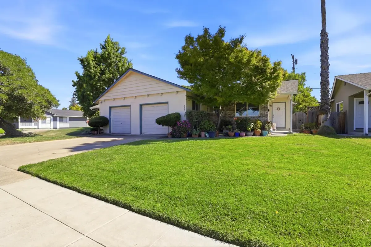 986 W Hacienda Avenue, Campbell, CA 95008 - #1