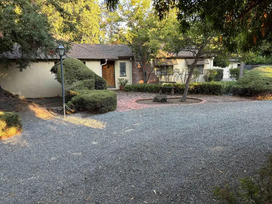 845 Los Robles Avenue, Palo Alto, CA 94306 - #2