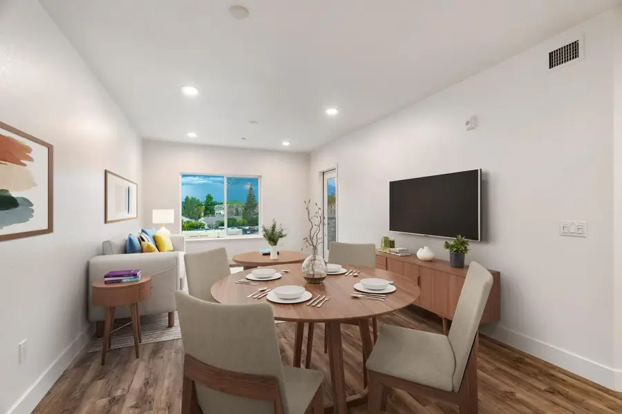 1853 Almaden Road #202, San Jose, CA 95125 - #2