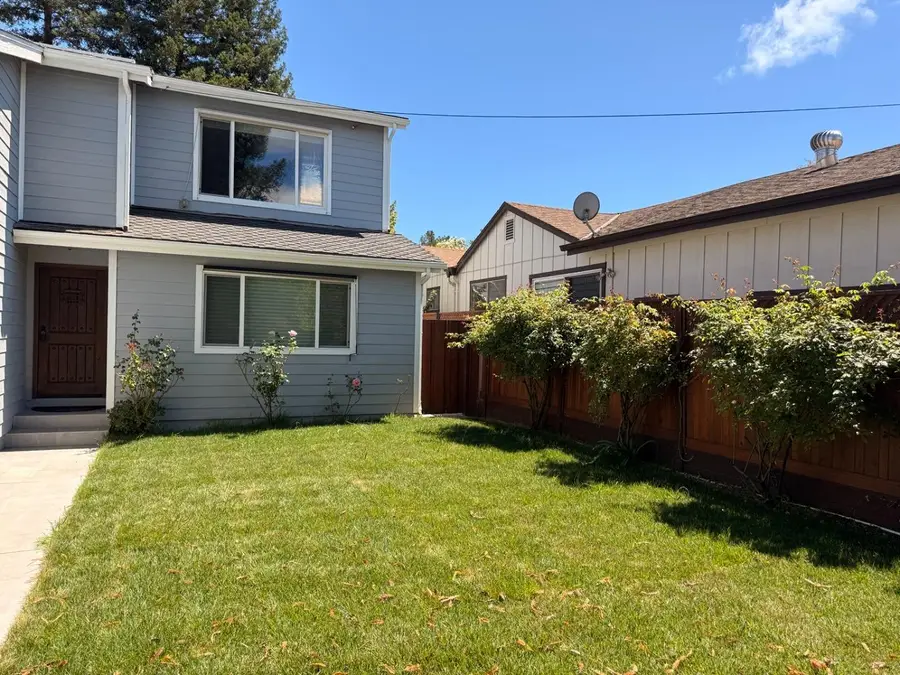 2121 Valparaiso Avenue, Menlo Park, CA 94025 - #3