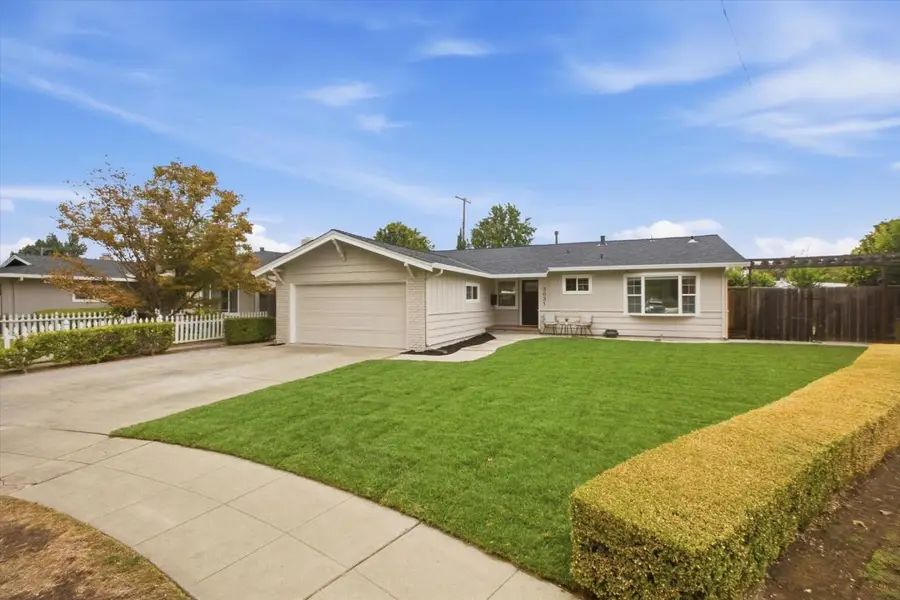 3031 Greentree Way, San Jose, CA 95128 - #3