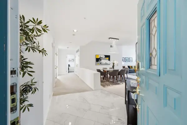 720 Promontory Point Lane #2209, Foster City, CA 94404