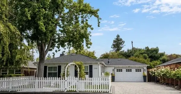 2709 Carolina Avenue, Redwood City, CA 94061