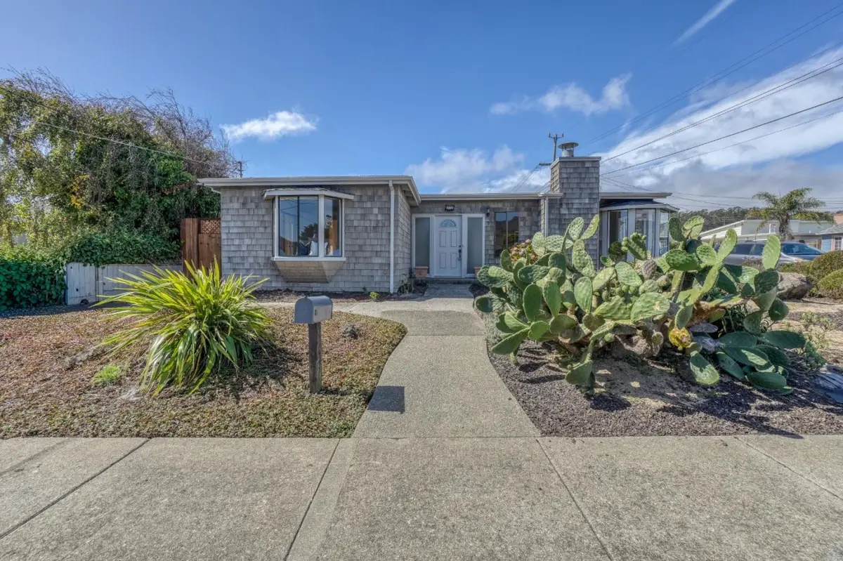 12 Graystone Drive, South San Francisco, CA 94080 - #1