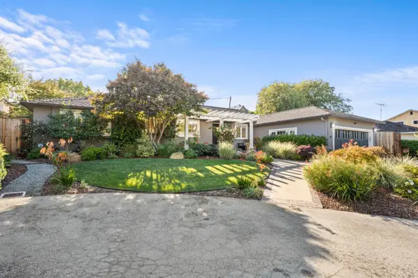 30 Yorkshire Lane, Redwood City, CA 94062