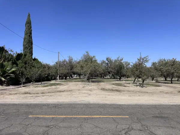 13222 Bell Drive, Livingston, CA 95334