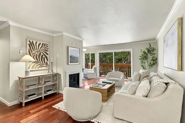 300 Glenwood Circle #198, Monterey, CA 93940