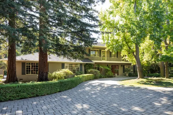 98 Rebecca Lane, Atherton, CA 94027