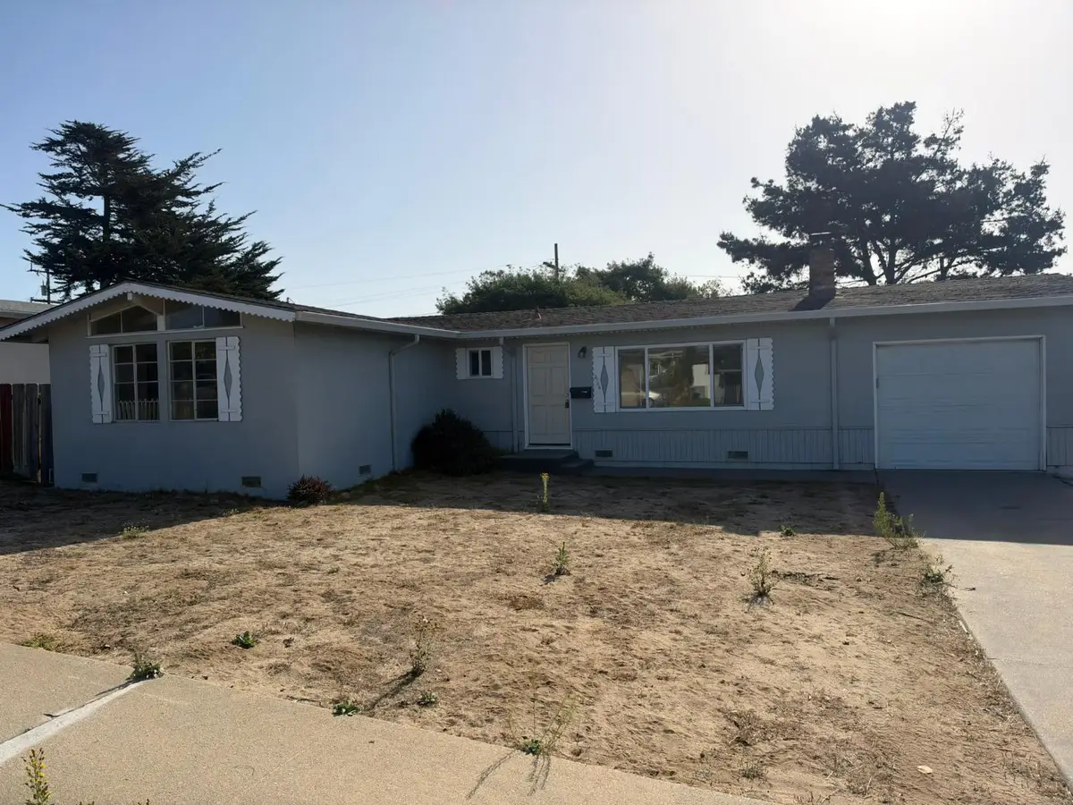 3184 Vista Del Camino, Marina, CA 93933 - #1