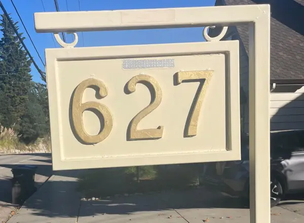 627 High Street, Santa Cruz, CA 95060