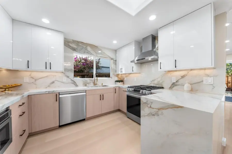 1351 Kintyre Way, San Jose, CA 95129 - #3