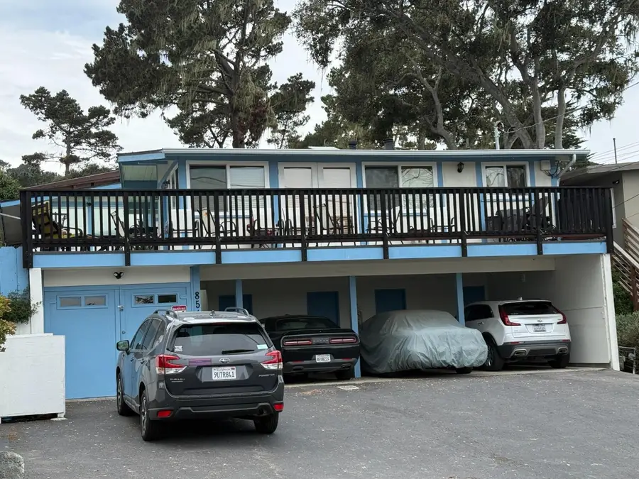851 Lyndon Street, Monterey, CA 93940 - #3