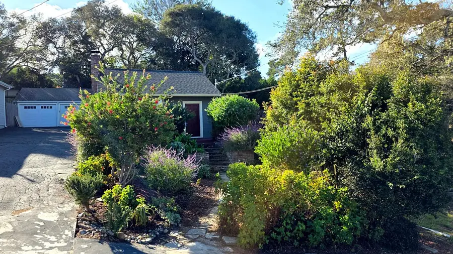 822 Fountain Avenue, Monterey, CA 93940 - #2