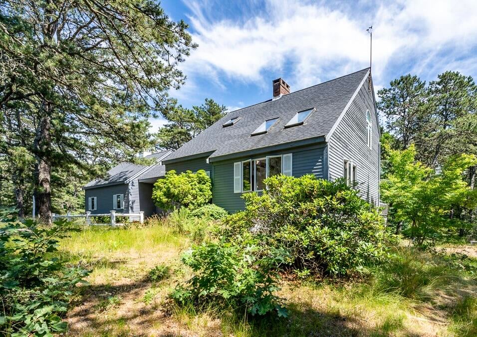 50 Wellfleet Woods Lane, Wellfleet, MA 02667 BHGRE