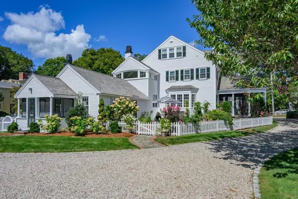 71 Main Street, Falmouth, MA 02540