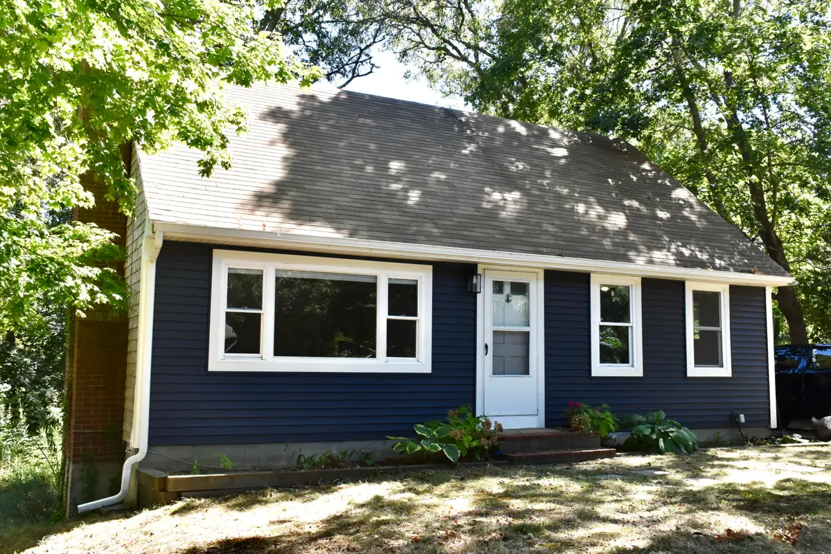 296 Lincoln Road, Hyannis, MA 02601 - Image #1