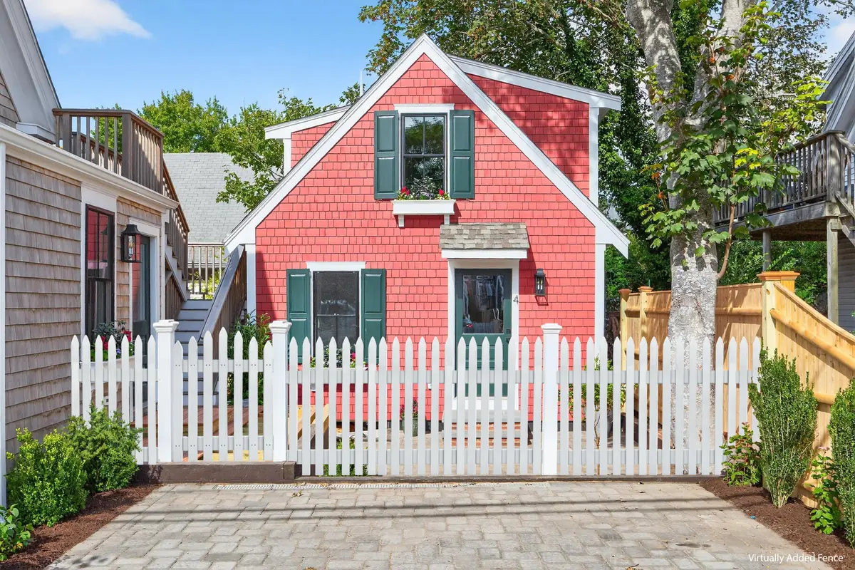 10 Bradford Street, Provincetown, MA 02657 - Image #1