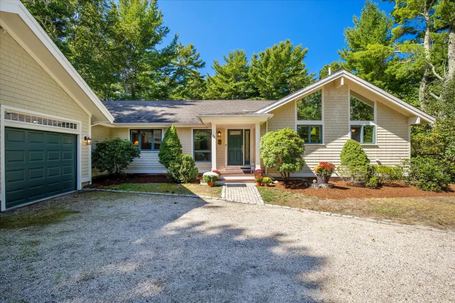72 Walton Heath Way, Mashpee, MA 02649 - #2