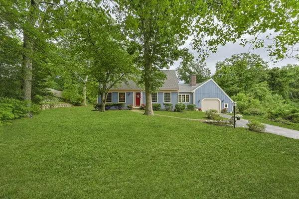 7 Horseshoe Circle, Sandwich, MA 02563