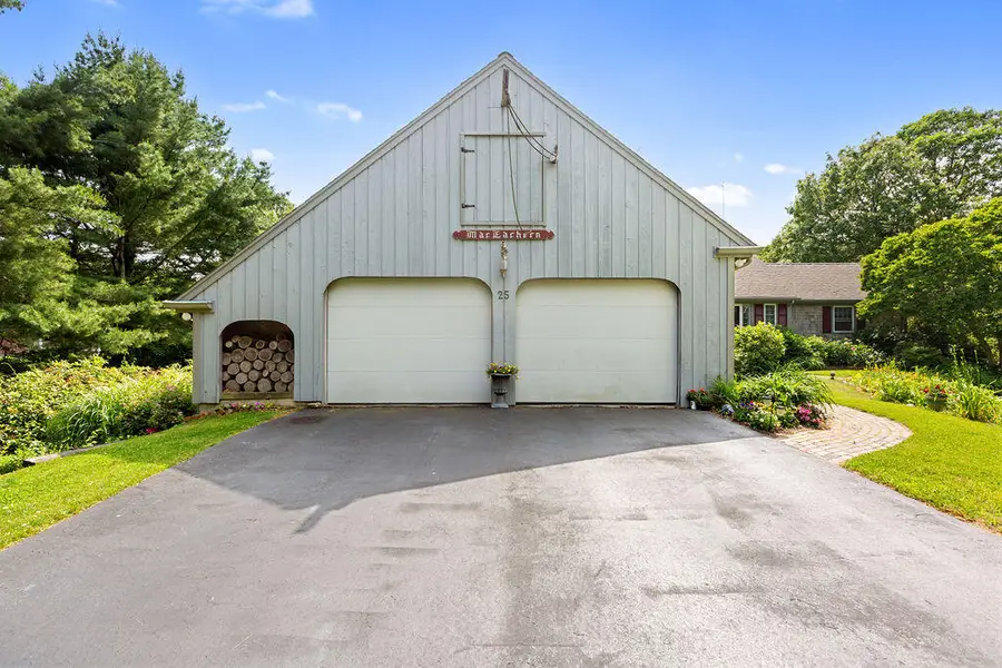 25 Congressional Drive, Yarmouth Port, MA 02675 - Image #2