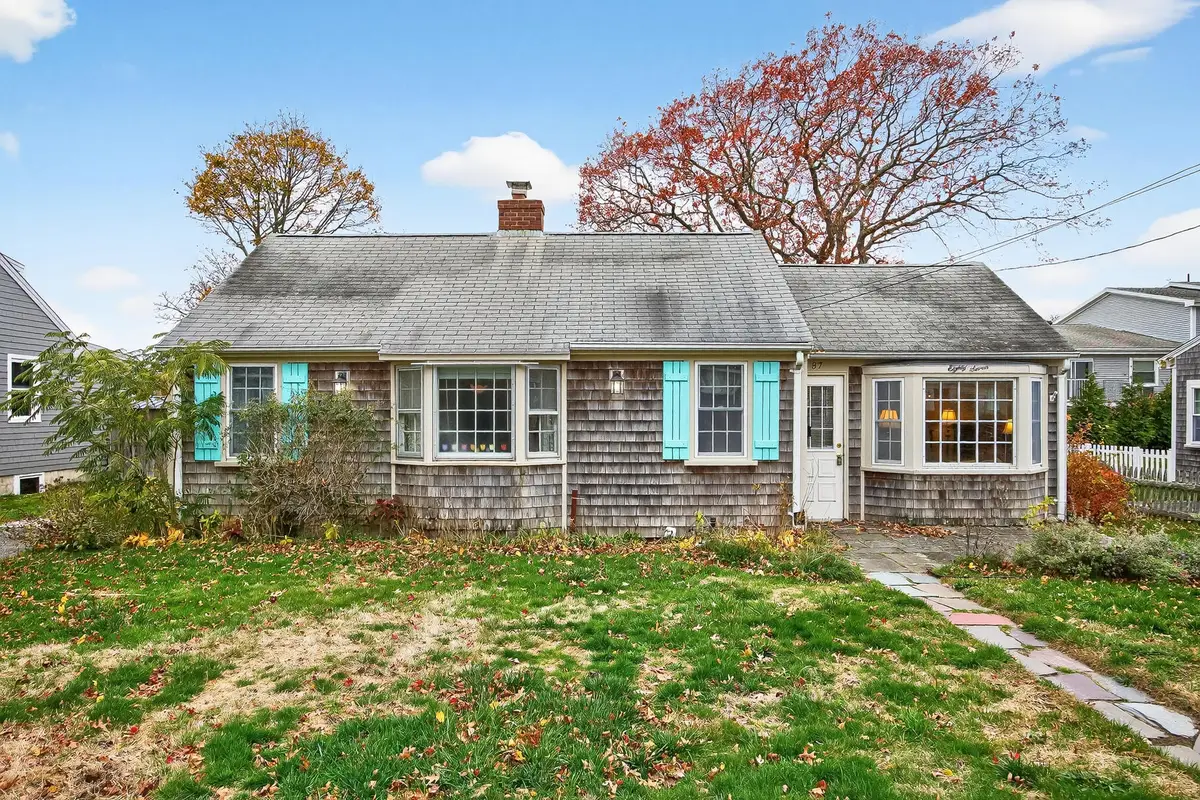 87 Spring Street, Hyannis, MA 02601 - Image #1