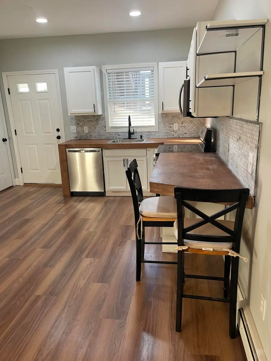 131 Stewart Street, Fall River, MA 02720 - Image #3