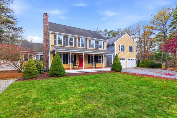 109 Great Pines Drive, Mashpee, MA 02649