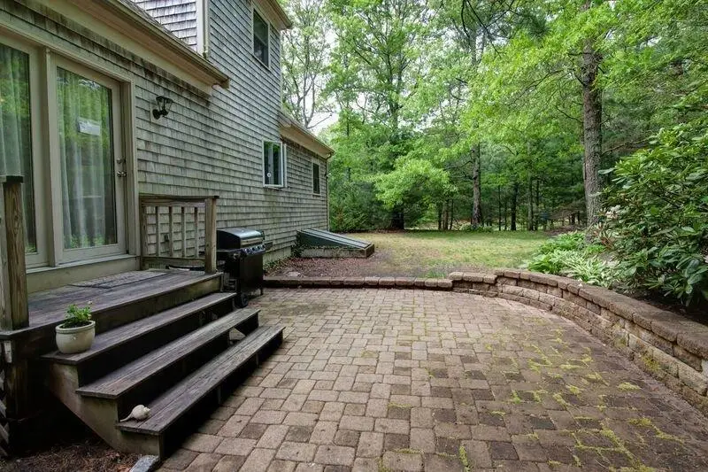 41 Braeburn Court, Hatchville, MA 02536 - Image #3