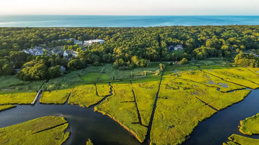 566 Route 6a, East Sandwich, MA 02537 - #3