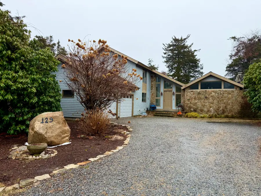 129 Colonial Way, Falmouth, MA 02540 - Image #2