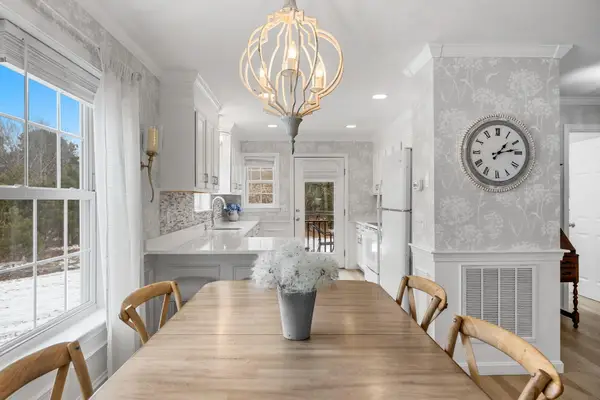 32 Carleton Street, Onset, MA 02558