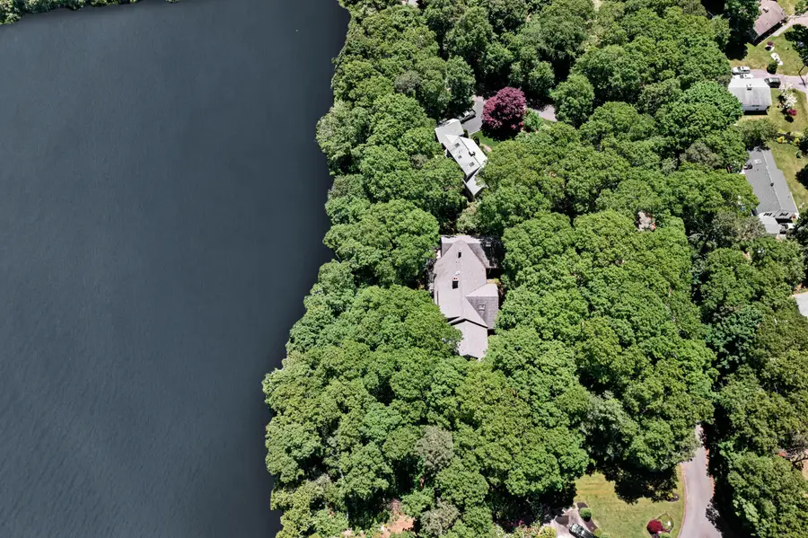 25 Mill Pond Way, Teaticket, MA 02536 - Image #2
