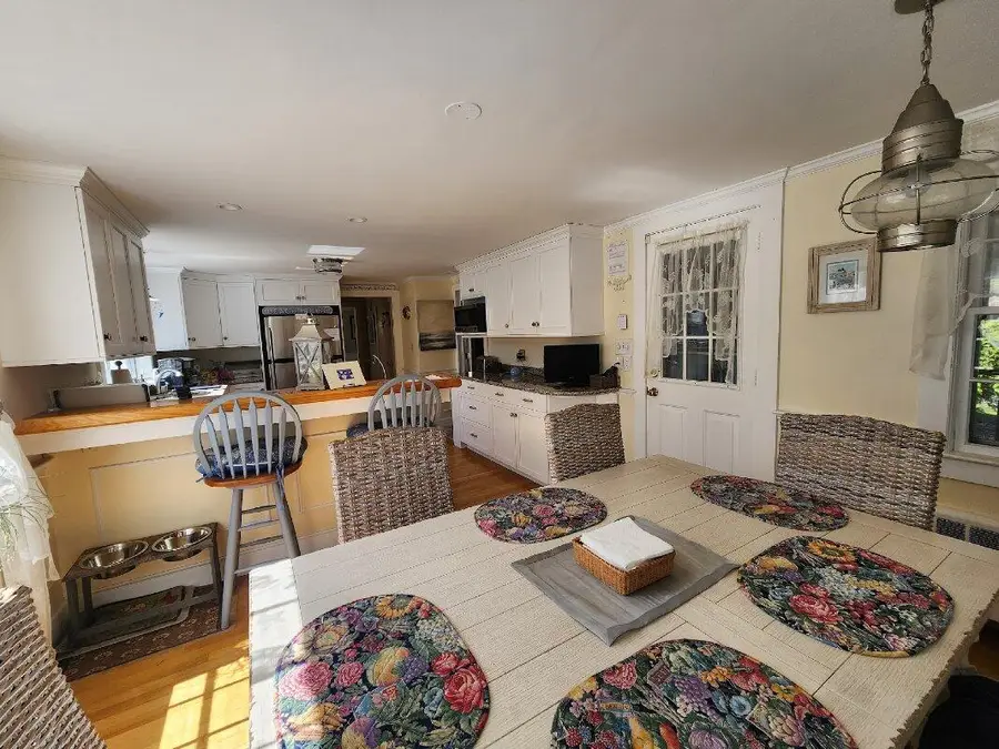 148 Berry Avenue, West Yarmouth, MA 02673 - Image #3
