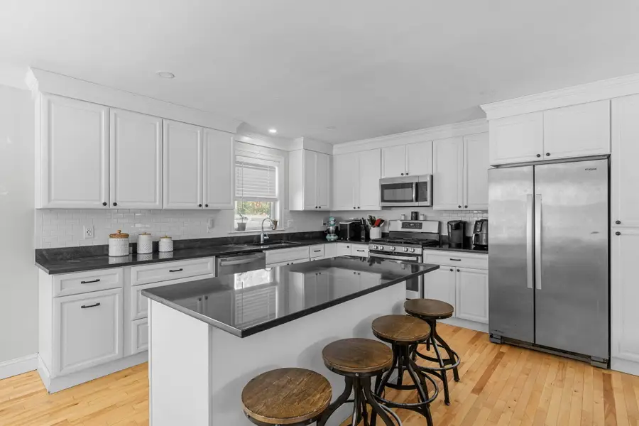 1597 Santuit-newtown Road, Cotuit, MA 02635 - Image #3