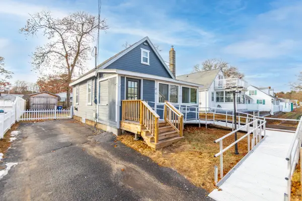 21 Bayview Street, Wareham, MA 02571